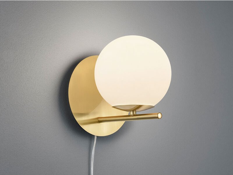 Meinewunschleuchte - led Wandleuchte in Messing matt mit Kugel Lampenschirm aus Opalglas, Höhe 21cm