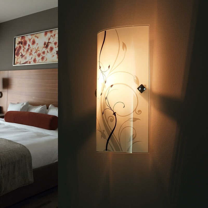 Thumbnail - Zeitlose Wandlampe elina