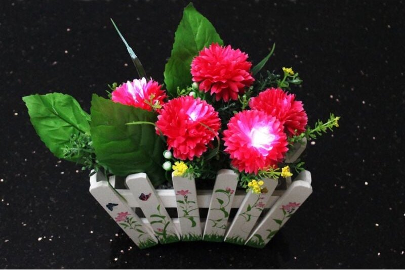 Led Solar Gartendeko Blumenkasten Laterne Solarleuchte Lichterkette Kunstpflanze - Blumenkasten weiß