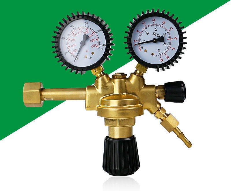 Druckminderer/Druckregler für Argon/CO2-Schutzgas zum MIG/MAG-Schweißen