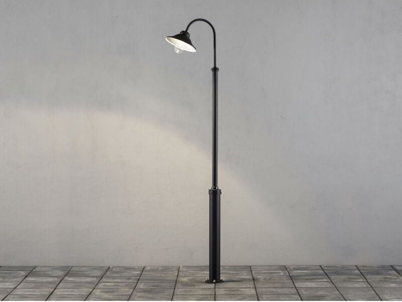 Große led Mastleuchte vega aus Aluminium Schwarz, Höhe 240cm