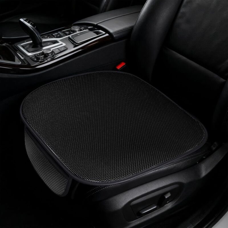 Autositzkissen 50 x 50 cm – Atmungsaktives 3D-Mesh, kühlend im Sommer, rutschfestes Silikon, Vordertasche, leicht zu rei...