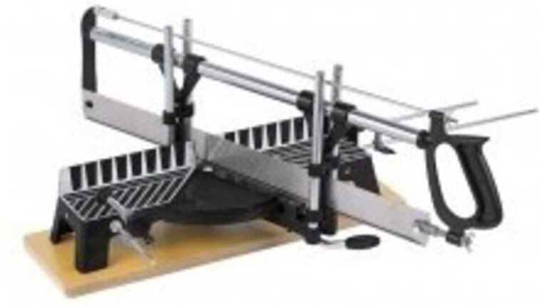 Sägeschiene für Gehrungssäge aus Metall Krt811003