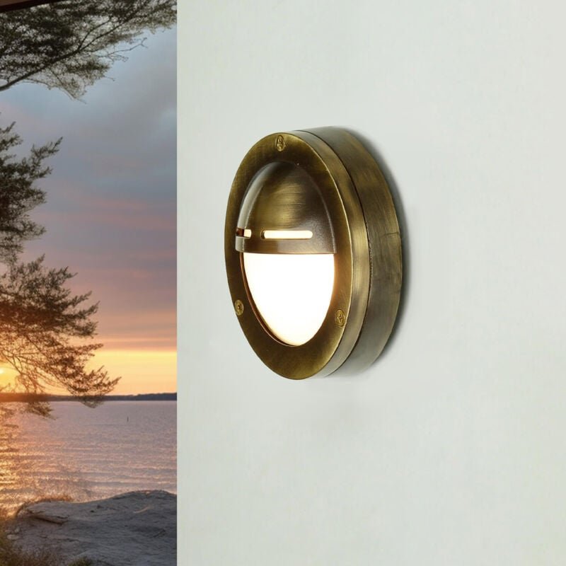 Thumbnail - Licht-erlebnisse - Wandlampe außen ø 14 cm G9 IP64 Bullauge Messing Maritim Außenlampe Wand