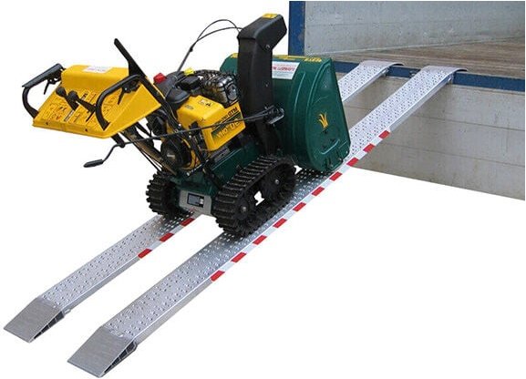 Auffahrschiene 3m ohne Rand Länge 3000mm- Innere Breite 315mm - als Einzelstück - M030B3/30U