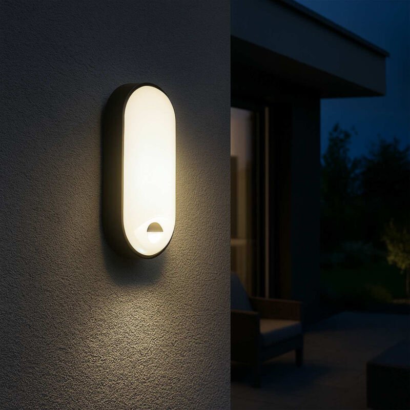 Ovaler LED-Außenleuchte mit PIR-Sensor - 15W - CCT - IP65