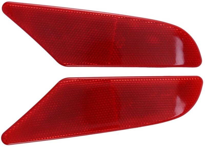 Tlily - Für C27 2017 2018 2019 Rot Kunststoff Hinten Schwanz Nebel Lampe Licht Warnung Reflektor Trim