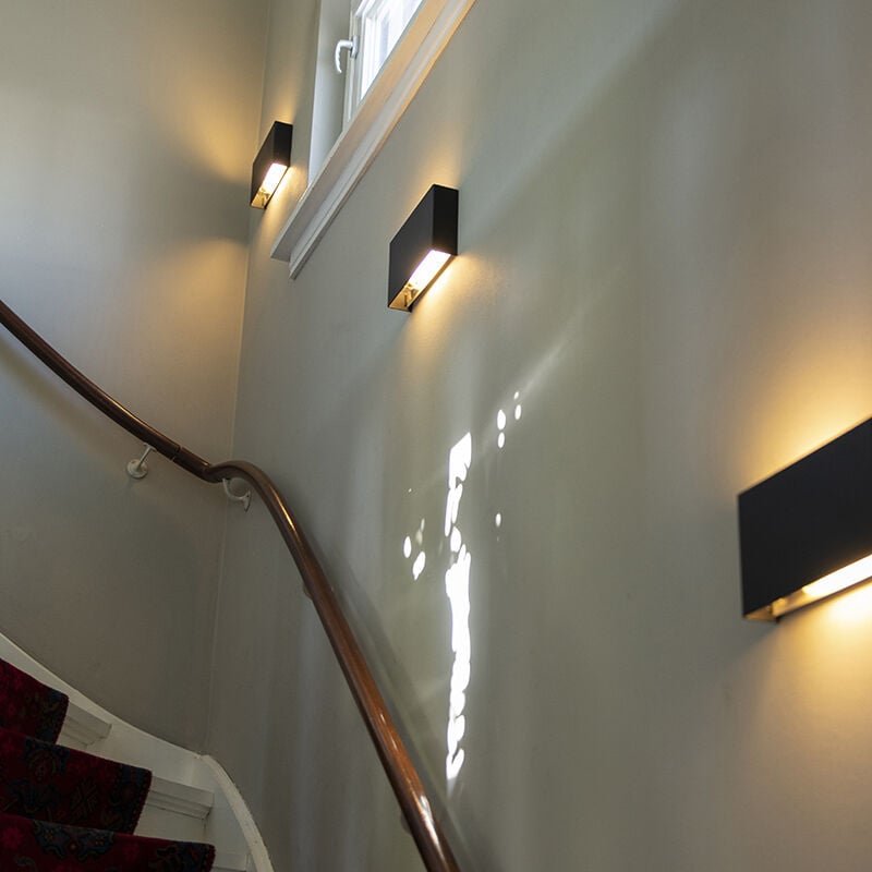 Moderne Wandleuchte schwarz 2-flammig - Otan