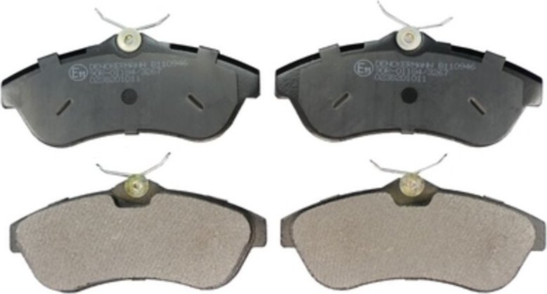 Vordere Bremsbeläge B110946 Denckermann