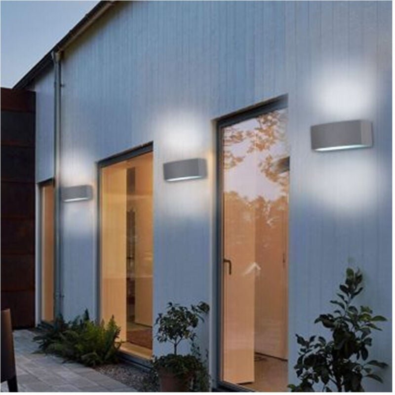 Trade Shop Traesio - Trade Shop - anwendungsbereich IP44 attacco E27 lampada nach muro grigio ES29 -