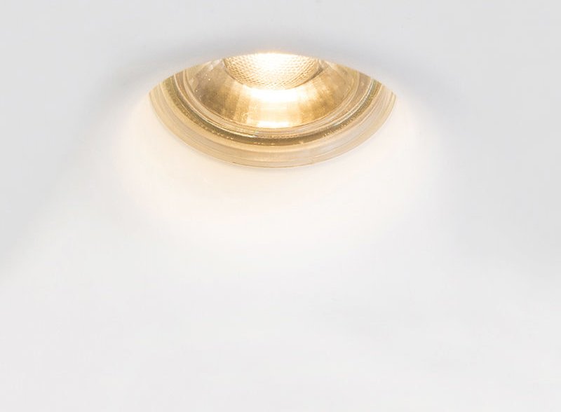 Vertiefter Fleck weiß 12 cm quadratisch - Zigeunerstuck