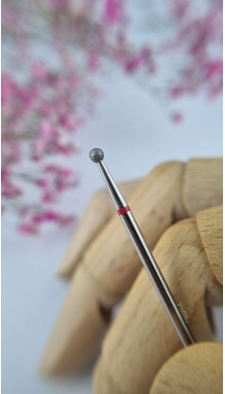 F123 - Roter Ball 025 (F)