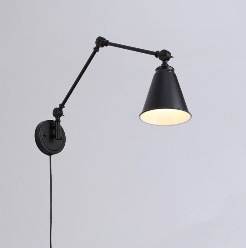 Schwenkbare Vintage-Wandleuchte „Tika“ mit Kabel und Stecker