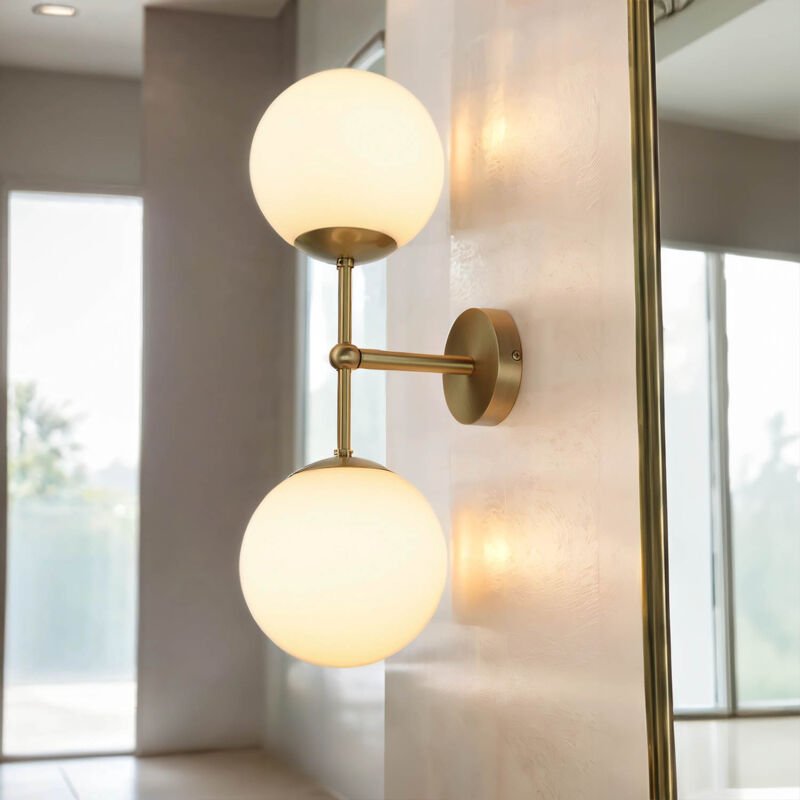 Wandlampe Kugelschirm Glas Messing massiv Wandleuchte Badezimmer