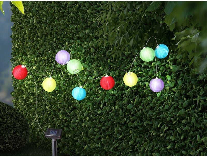 Solarbetriebene led Outdoor Lichterkette mit 10 bunten Lampions, Länge 3 Meter