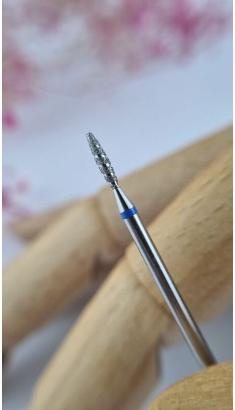 F161 - Twister 018 (M)