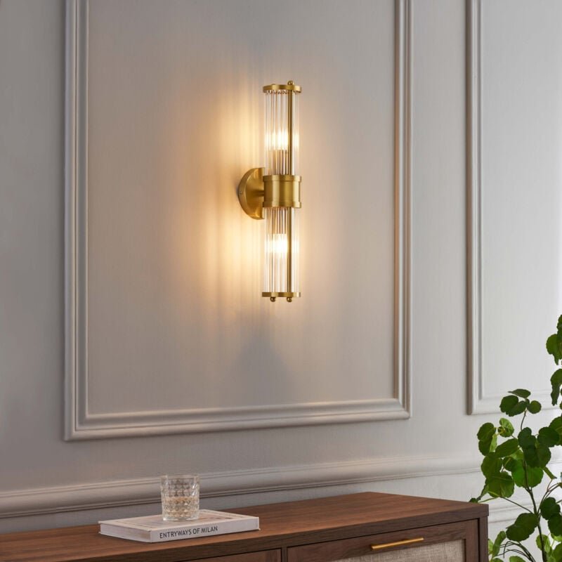 Wandleuchte in Messingfarbe mit feinen Glasstäben - Medilia