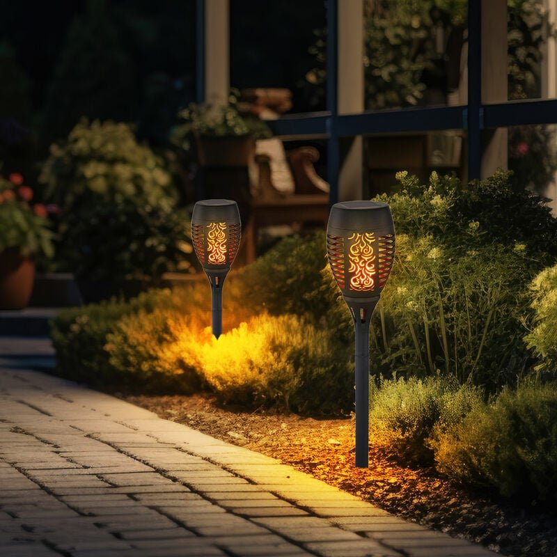 Thumbnail - Solarleuchte Feuereffekt Stecklampe Solar schwarz Außenleuchte Solar Erdspieß, Deko Stanzungen, led warmweiß, DxH 9,5x49...