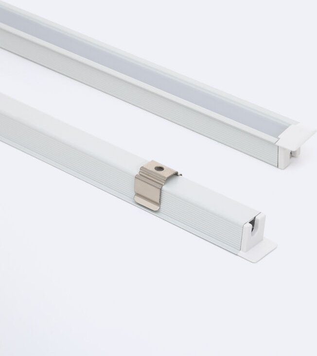 Ledkia - Aluminiumprofil Ecke 30º Einbau 2m für led Streifen bis zu 6 mm Weiß 2 m Weiß transluzent