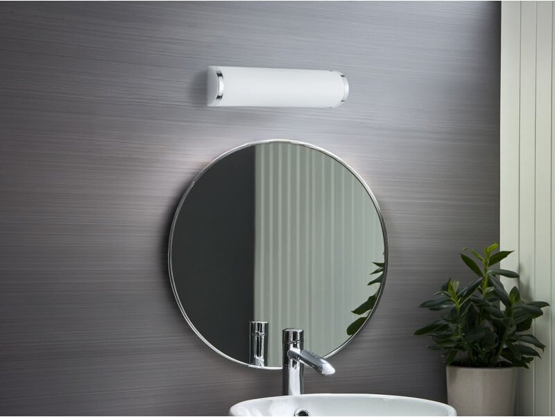 Badezimmerleuchte, 2 x E14, Länge 30cm, chrom, Glas opal weiss, IP21