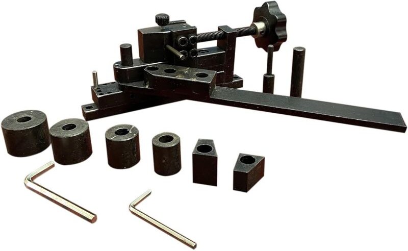 Universal Winkelbieger Biegemaschine für Eisenstangen für Flachrundmaterial Haken Klammern Spulen Draht Flachstahl Und S...