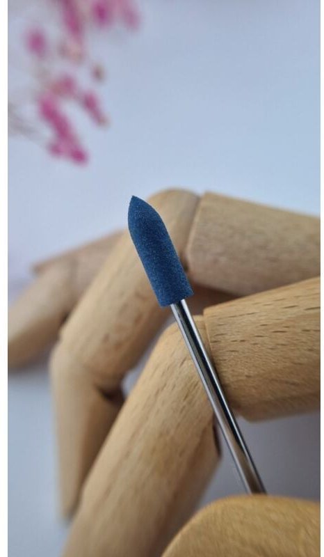 F202 - Blauer Radiergummi