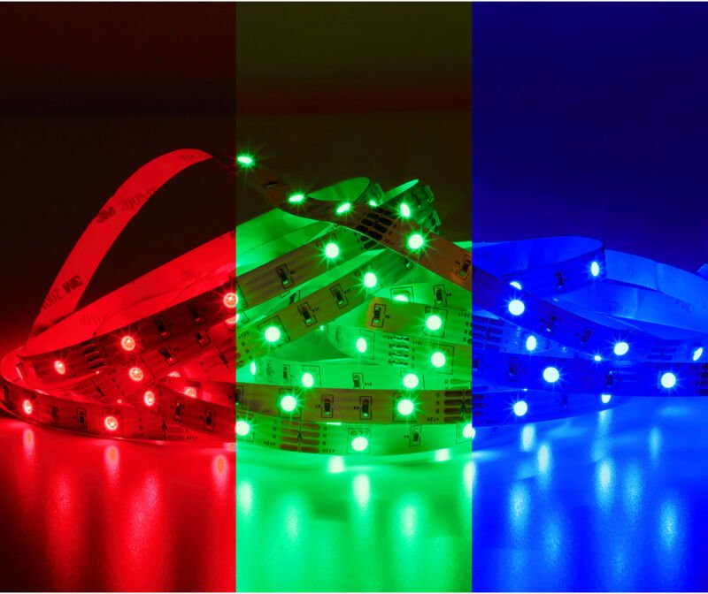 Muller Licht - Müller-Licht 20100325 LED-Streifen-Komplettset mit Stecker 230 v 3 m rgb 1 St.