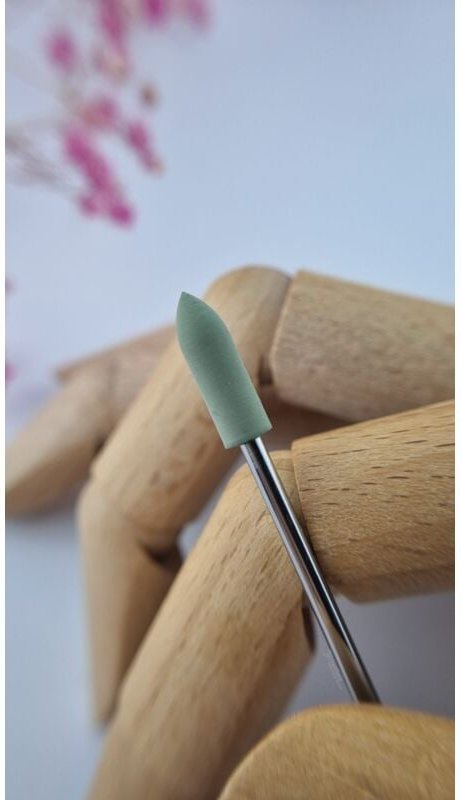 F207 - Grüner Radiergummi