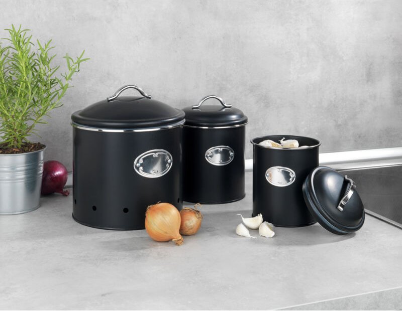 Wenko - Aufbewahrungsdose Nero mit Löchern 4 l, luftdurchlässig, Schwarz, pulverbeschichtetes Metall schwarz, verchromte...