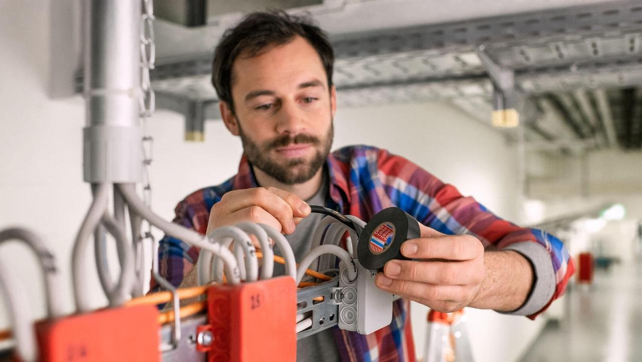 tesa Isolierbänder 19 mm x 20 m schwarz