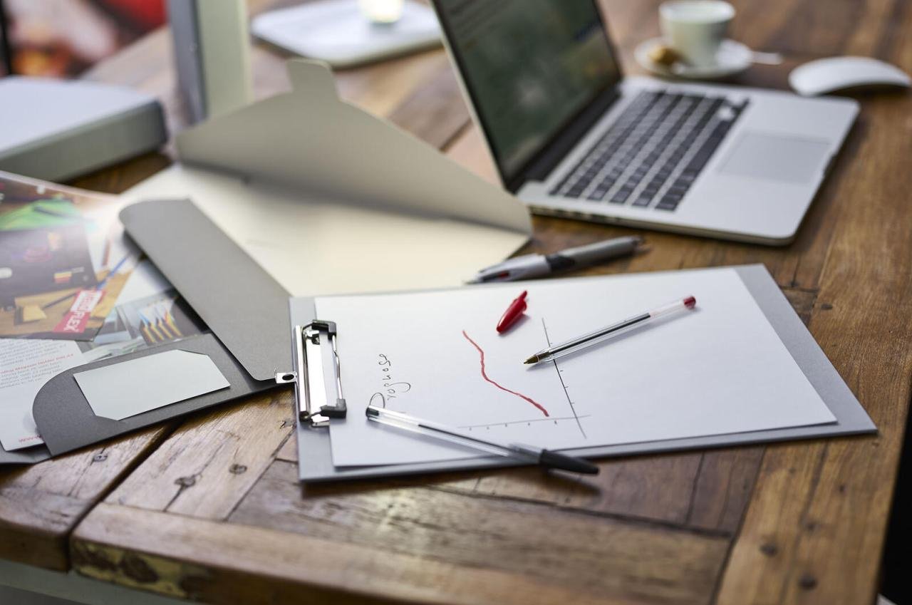 VELOFLEX Klemmbrett DIN A4 grau