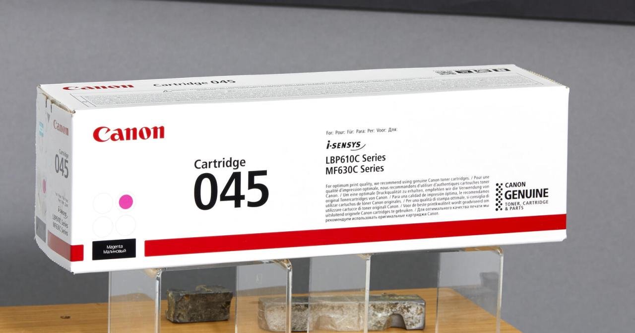 0 Canon Original Toner 045 magenta 1.300 Seiten (1240C002)