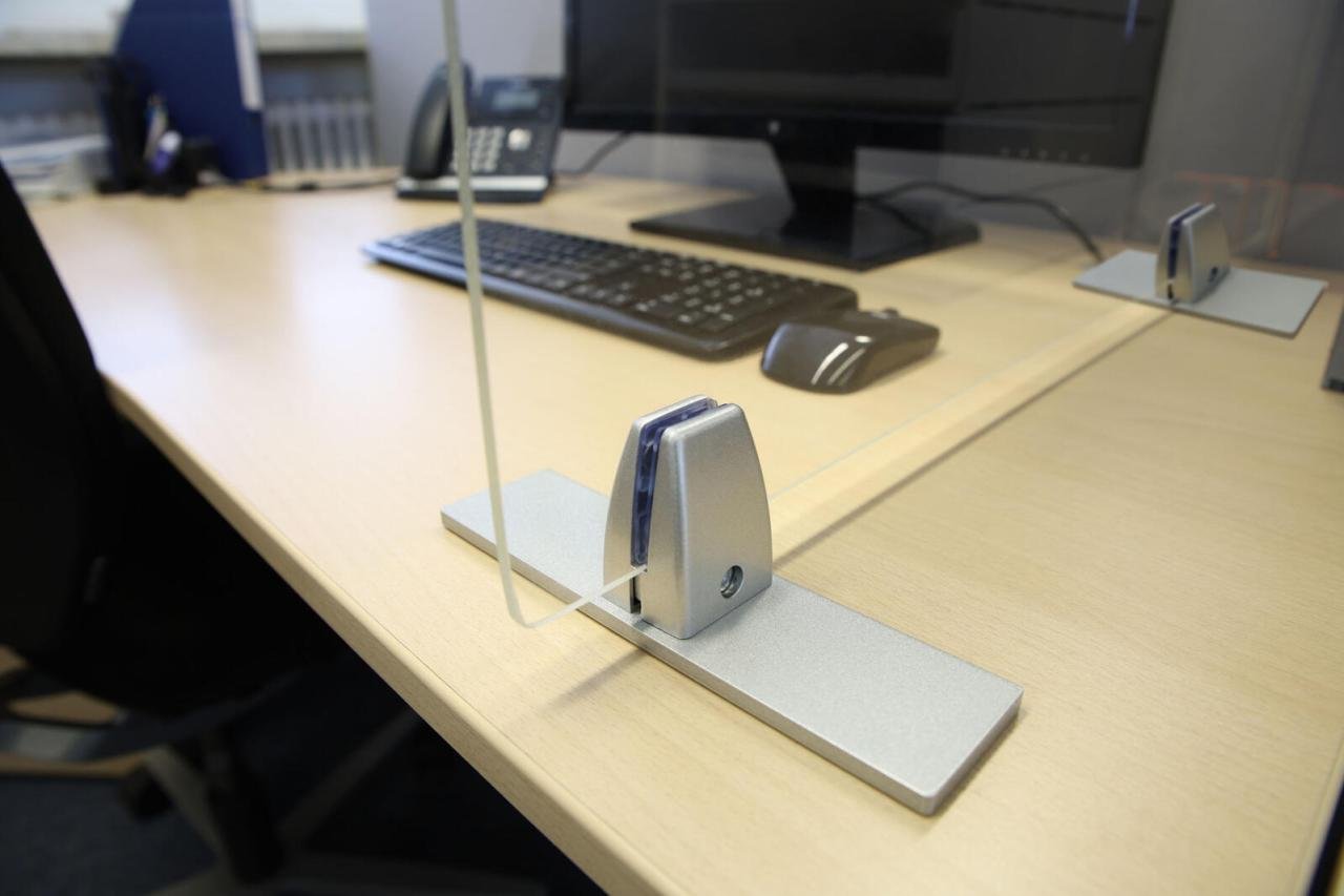 EICHNER Alufruß Spuckschutz