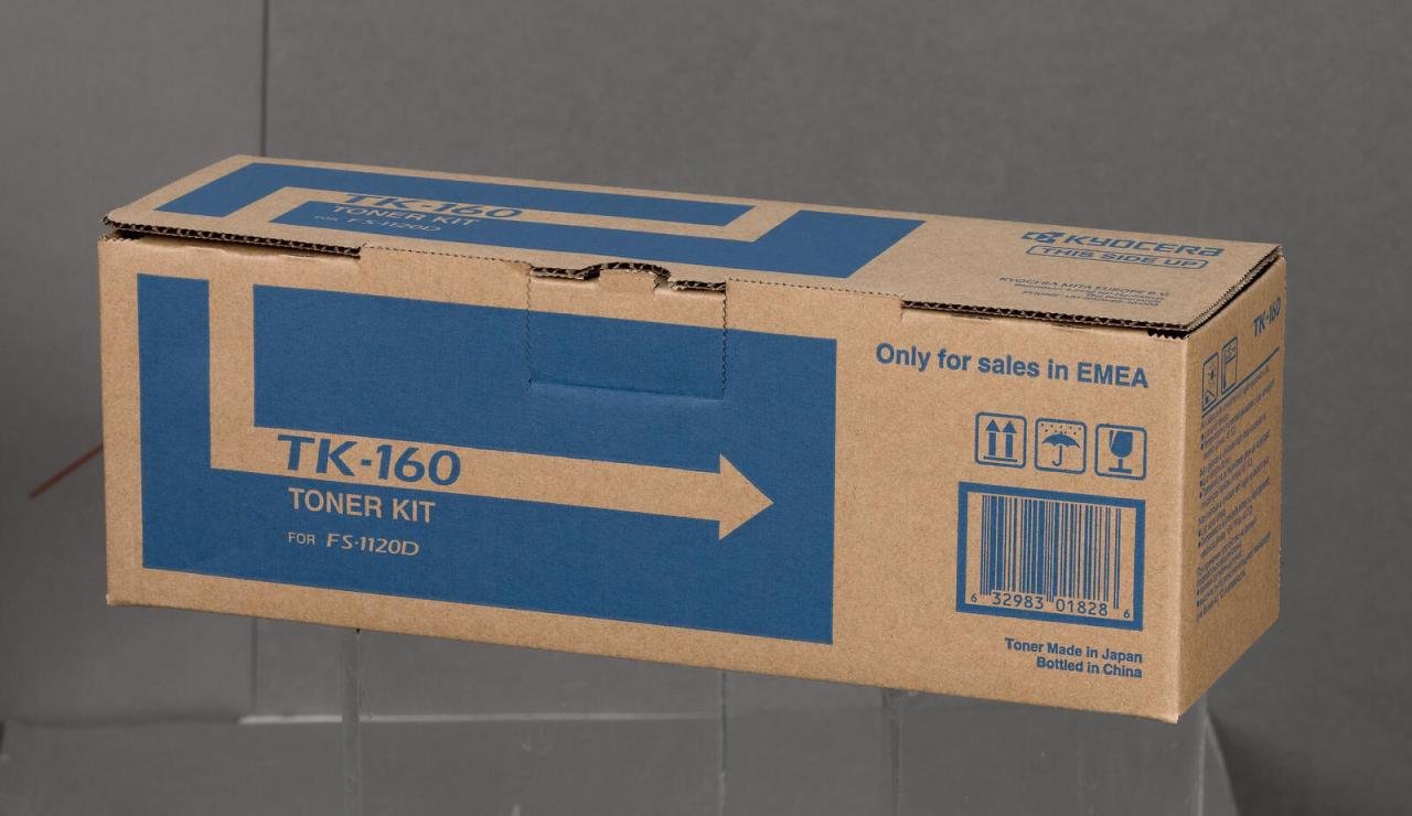 Kyocera Original TK-160 Toner schwarz 2.500 Seiten (1T02LY0NLC) für ECOSYS P2035d, FS-1120D