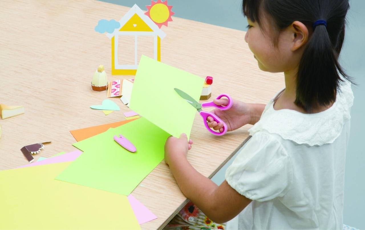 Thumbnail - PLUS JAPAN Kinderschere 14.5 cm