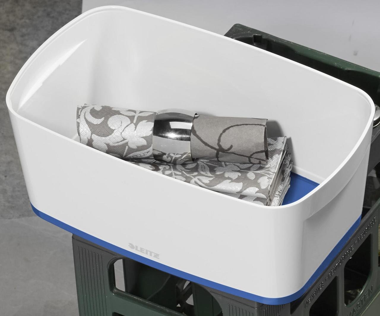 Thumbnail - LEITZ Aufbewahrungsbox 5,0 l - 31,8 x 19,1 x 12,8 cm perlweiß/blau