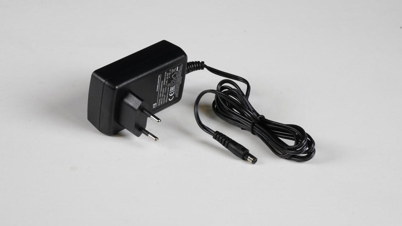 Huawei eKit Netzteil HW120200E5W AC-DC 24W/12V Adapter