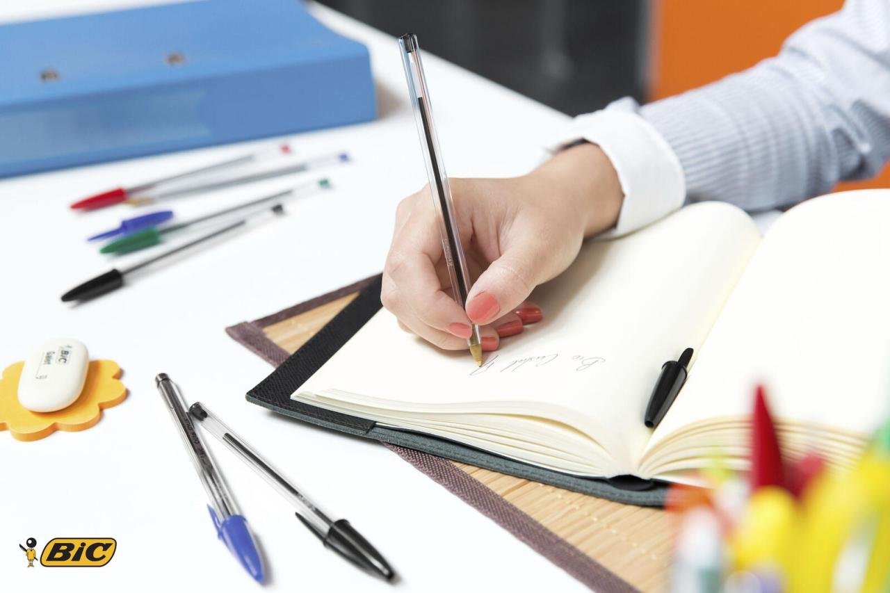 BIC® Cristal Kugelschreiber 0.4 mm Rot