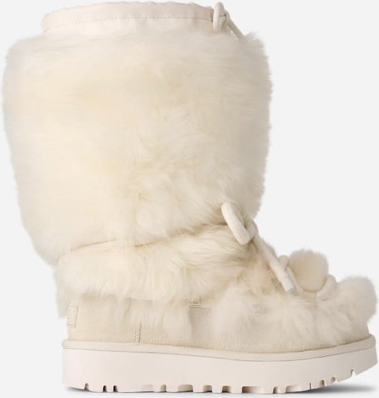 Thumbnail - UGG® Classic Tall Chalet Boot für Damen in White, Größe 38, Schaffell