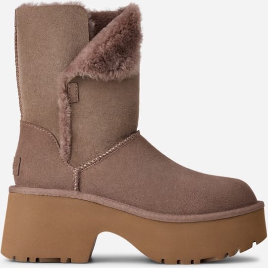 Thumbnail - UGG® Classic Esmee Boot für Damen in Brown, Größe 41, Schaffell