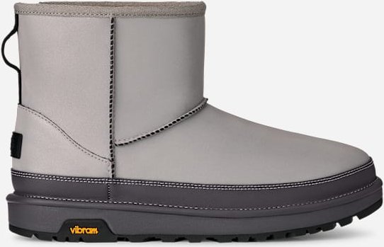 UGG® Classic Mini Reflective Boot für Herren in Silver Reflective, Größe 42, Synthetik