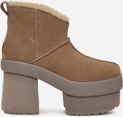 UGG® New Heights Platform Mini Boot für Damen in Hickory, Größe 39, Veloursleder