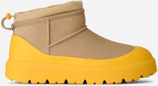 Thumbnail - UGG® Classic Ultra Mini Weather Hybrid Boot für Herren in Brown, Größe 40.5, Veloursleder