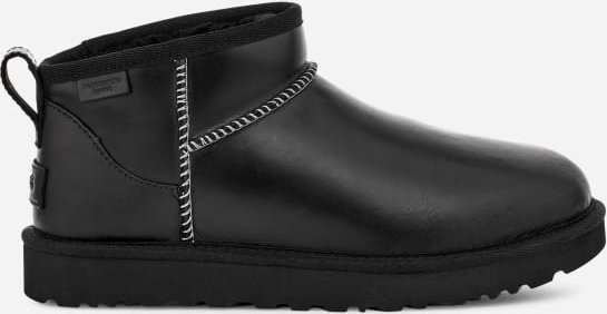 Thumbnail - UGG® Classic Ultra Mini Leather Regenerate Boot für Damen in Black, Größe 41, Leder