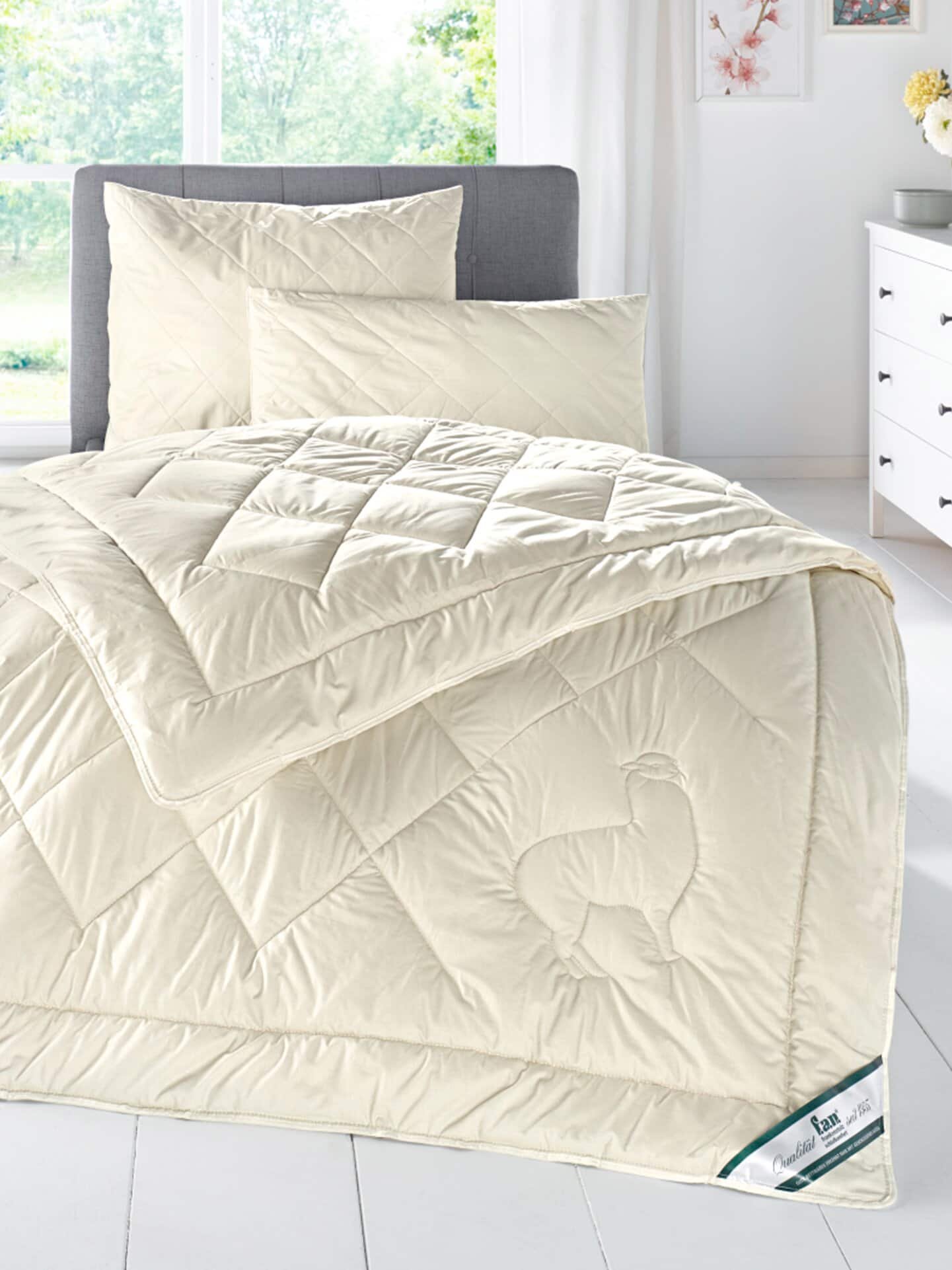 Frankenstolz Lamahaar-Steppbett