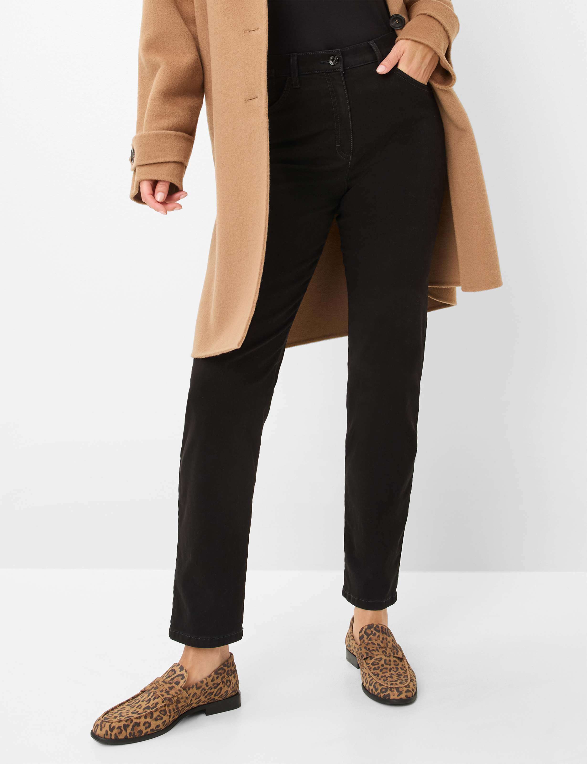 Thumbnail - Raphaela by Brax Damen Five-Pocket-Hose Style CORRY BLACK, schwarz, Gr. 36K