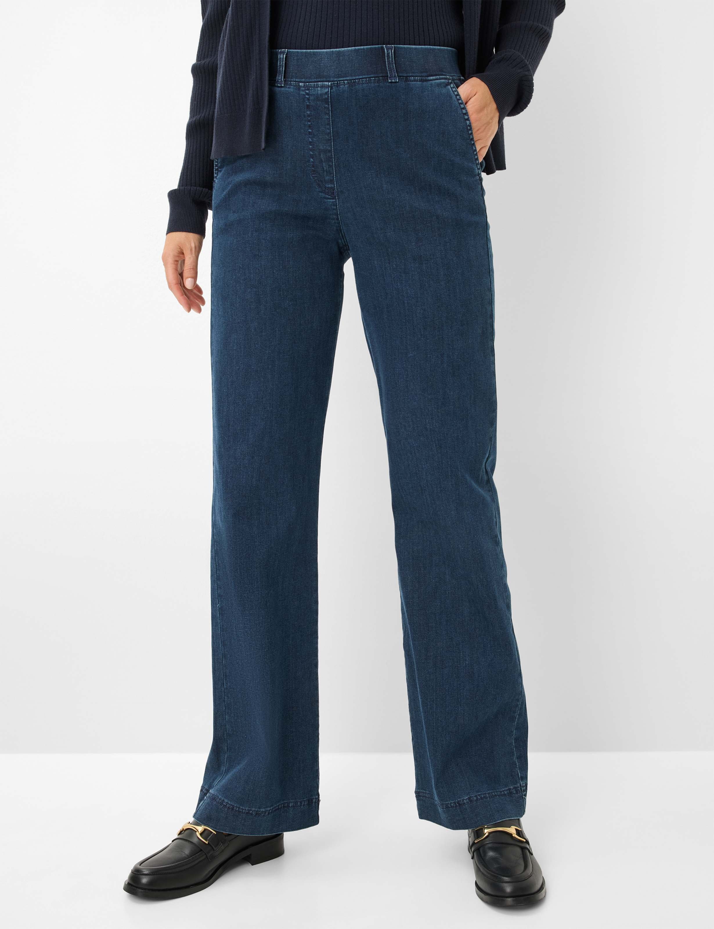 Thumbnail - Raphaela by Brax Damen Marlenehose Style PAM FLARED DARK BLUE, denim dunkelblau, Gr. 36