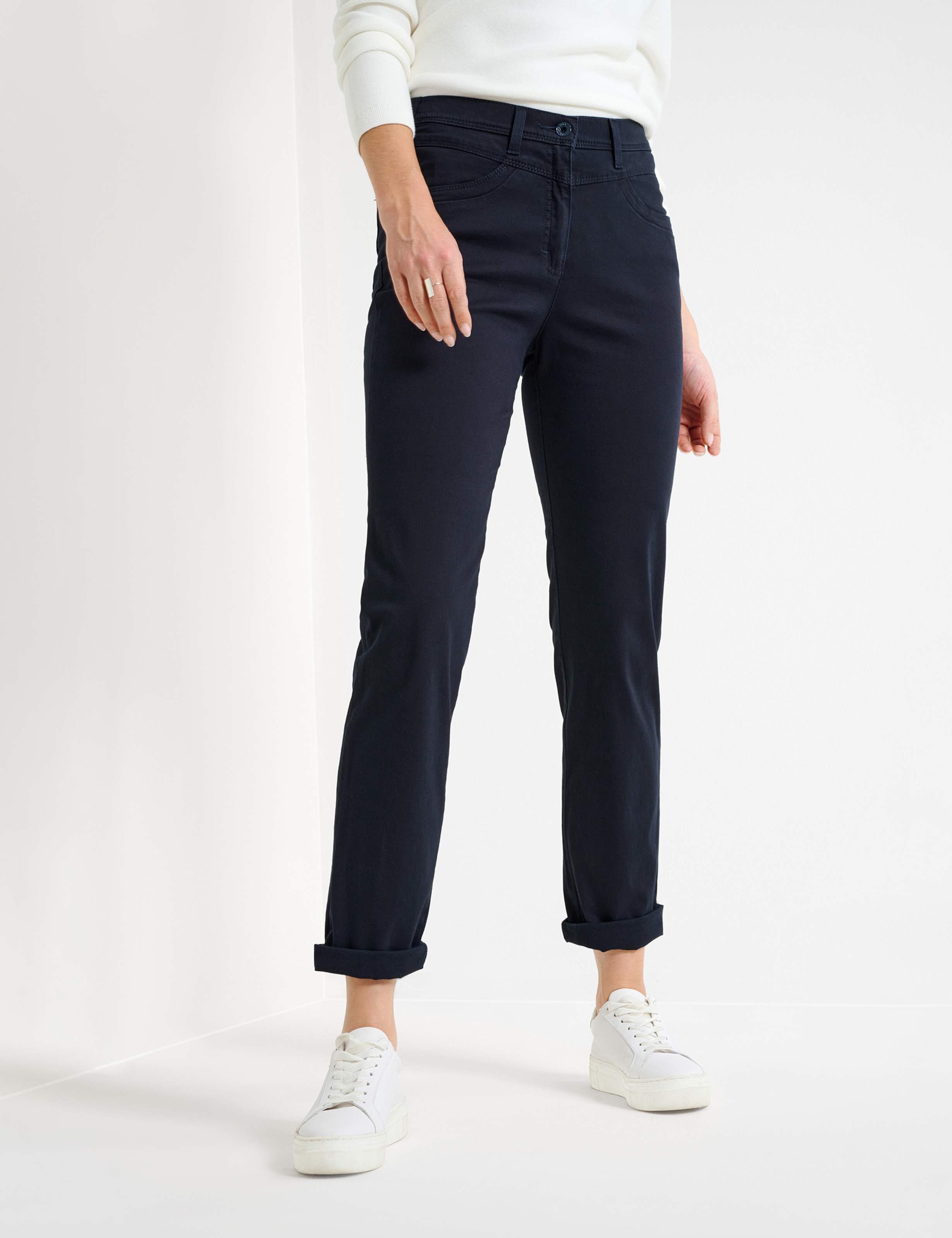 Raphaela by Brax Damen Five-Pocket-Hose Style LAURA NEW NAVY, dunkelblau, Gr. 36K