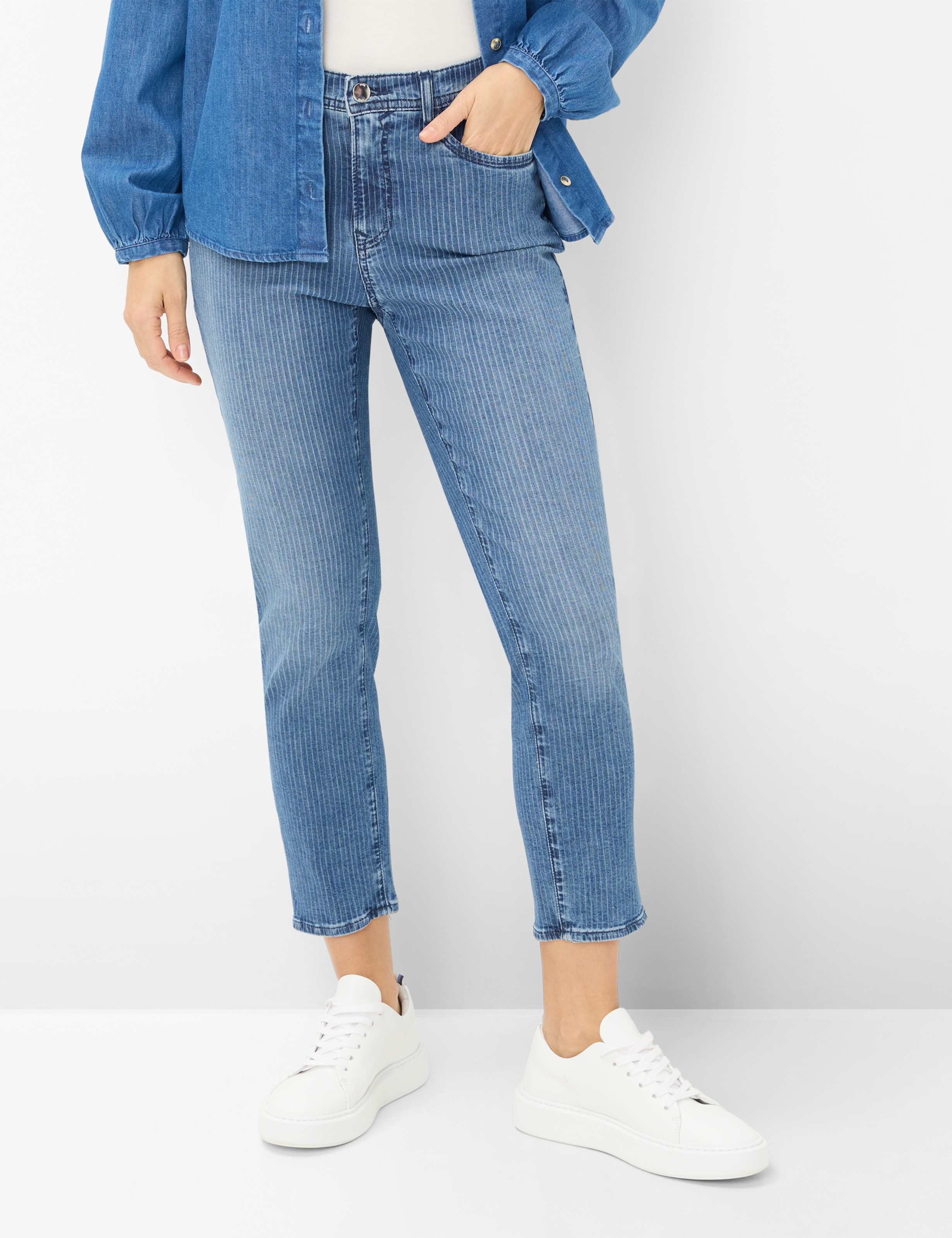 Brax Damen Five-Pocket-Hose Style MARY S USED REGULAR BLUE, denim blau, Gr. 46