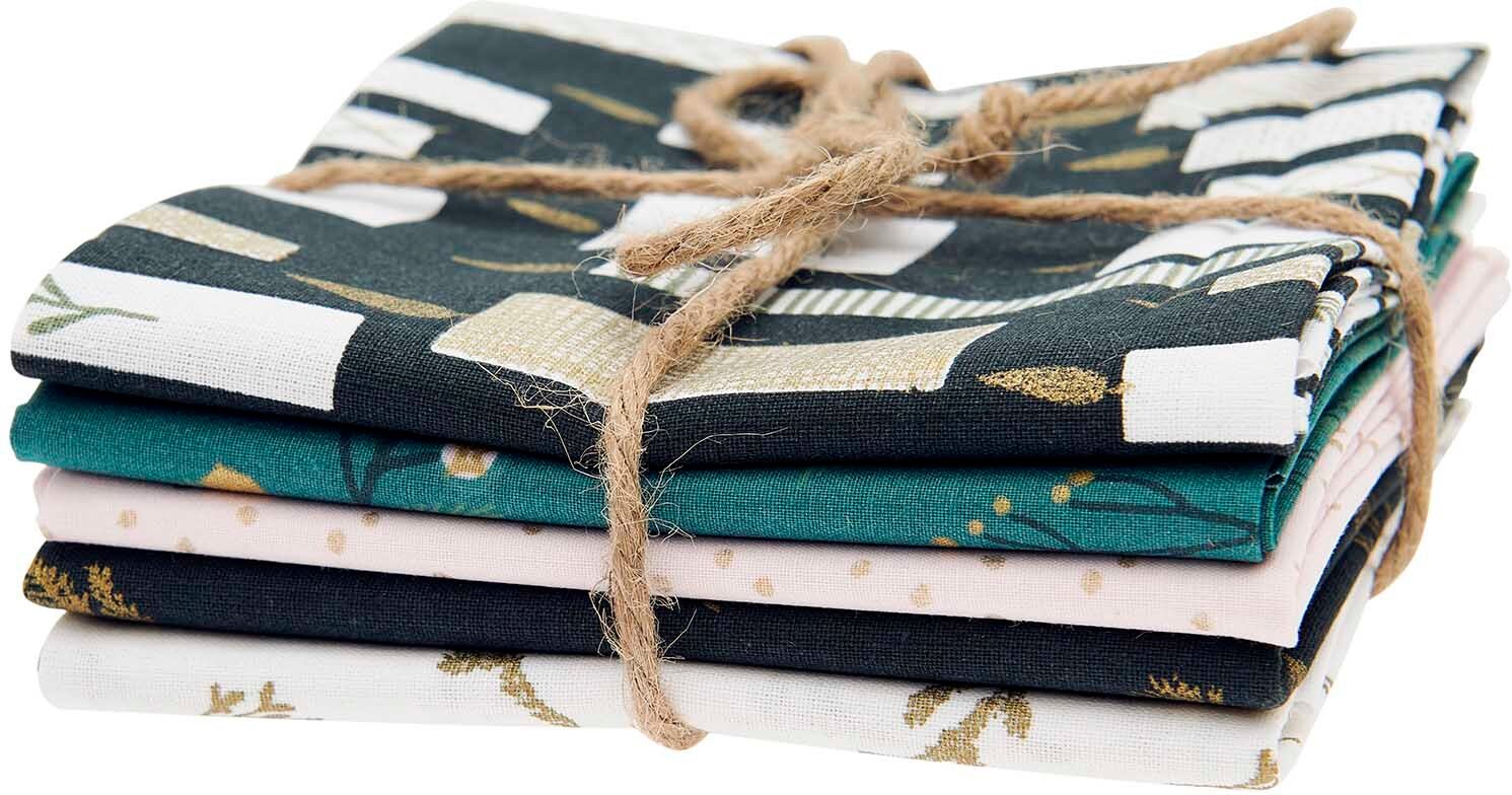 Rico Design Stoffpaket mit 5 Stoffen Nostalgic Christmas 50x70cm